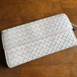 Bottega Veneta Woven Leather Wallet/clutch